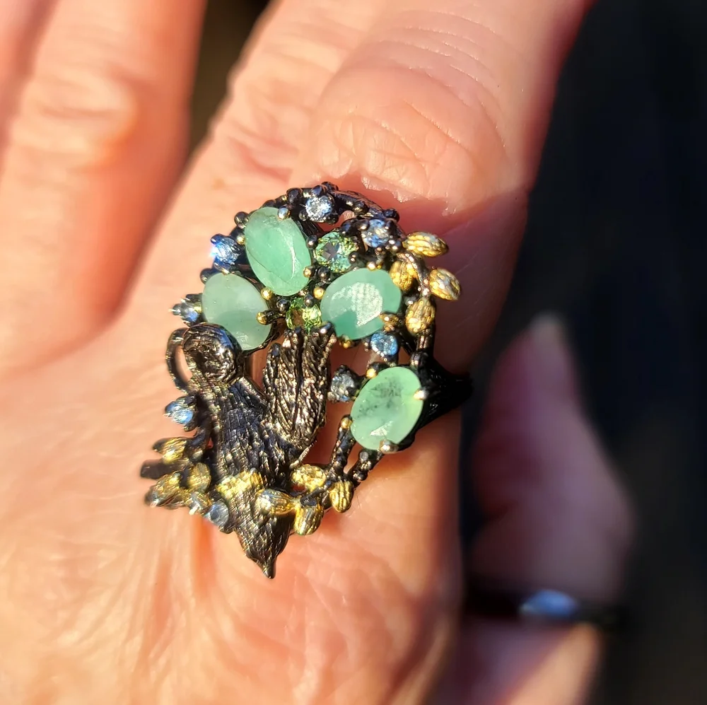 Gorgeous Sterling & Rhodium bird in a nest of Emeralds Peridot & Aquamarines - Picture 8 of 8